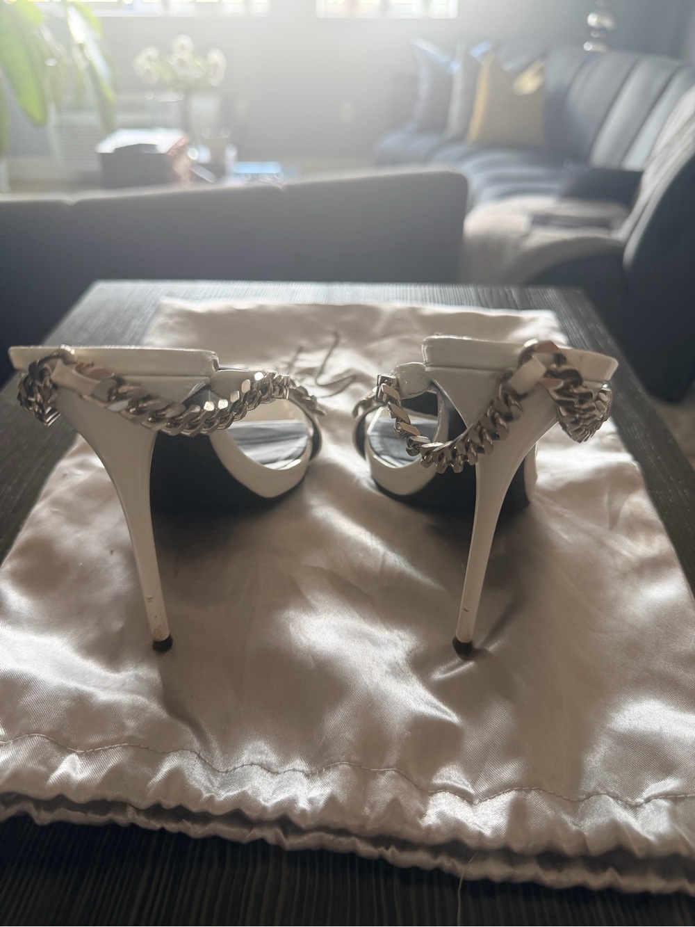 Giuseppe Zanotti White and Black Chain-Strap Stiletto Sandals - Picture 3 of 8